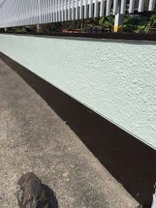塀 塗る 業者 埼玉