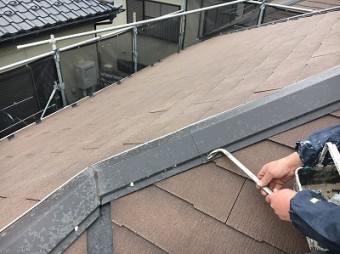 棟板金止め釘交換