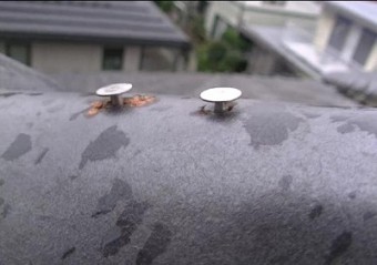 さいたま市北区 棟瓦止め釘浮き