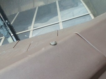 北本市 屋根板金止め釘