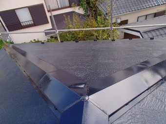 棟板金補修後の状態