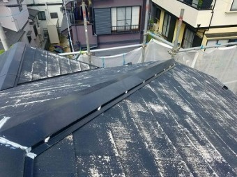 埼玉県上尾市、外壁塗装、屋根塗装、ネジ頭のコーキング後