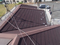 屋根の補修前画像です