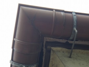 雨樋 塗り替え前