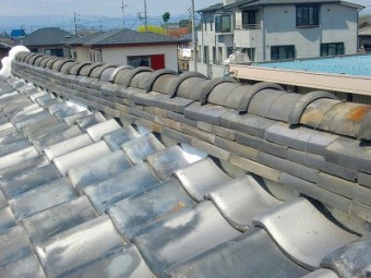 上尾市で屋根漆喰の補修後