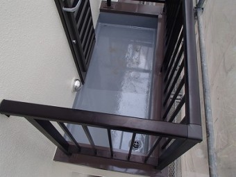 ベランダ 床 塗り直し