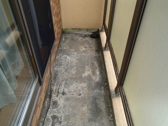狭山市バルコニー