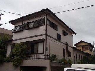 屋根の塗装会社、街の屋根やさん