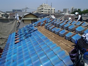 屋根の葺き替え