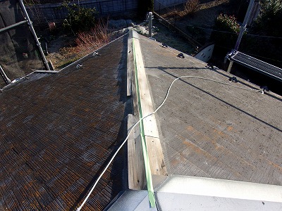 久喜市　台風で屋根補修、塗装