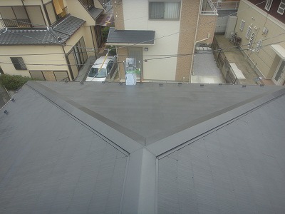 さいたま市にて屋根瓦の補修と塗装を行いました
