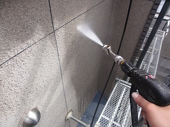 さいたま市　外壁塗装　高圧洗浄