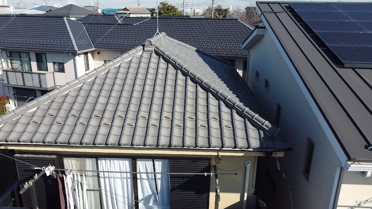 さいたま市南区で「地震で瓦が落ちないか心配…」とご相談、漆喰の崩れも確認