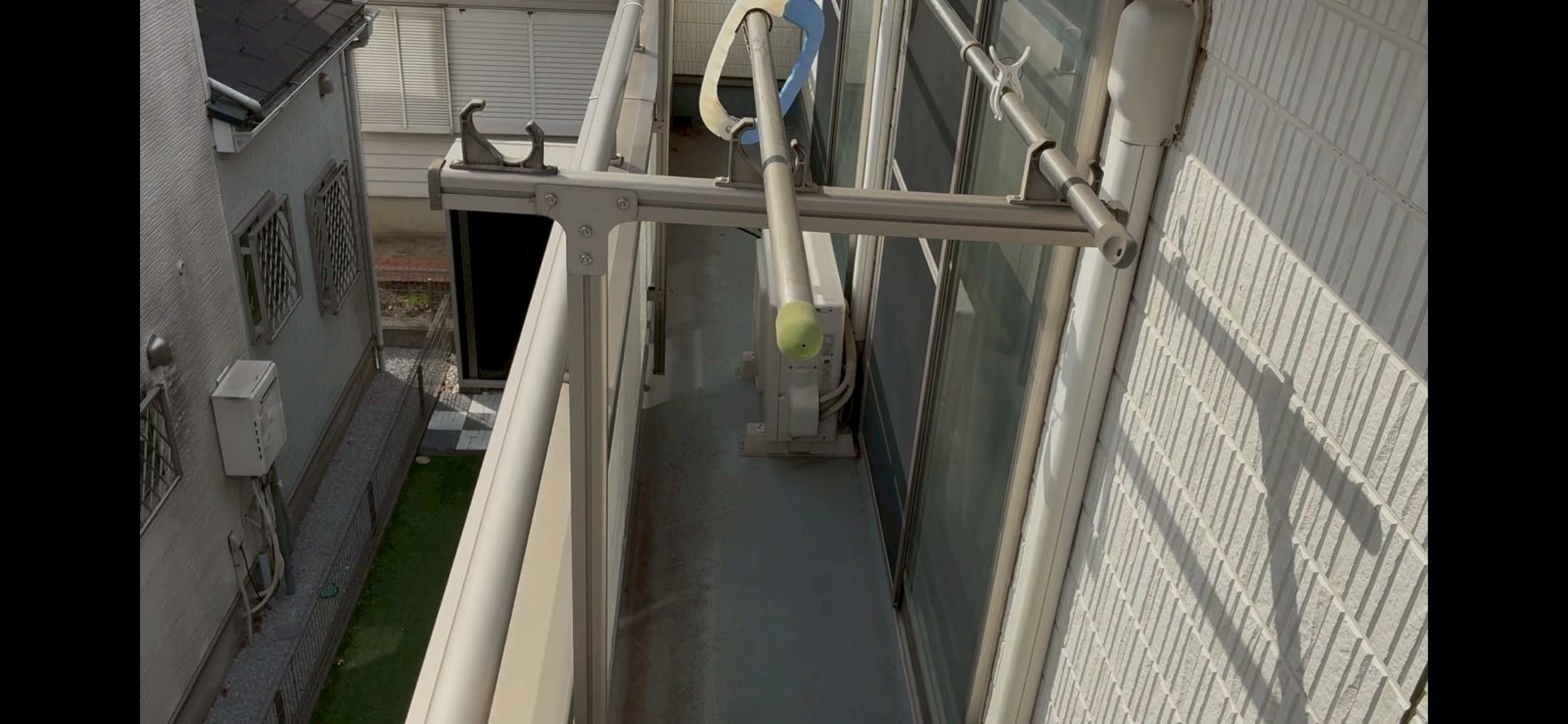 バルコニーの状況を確認