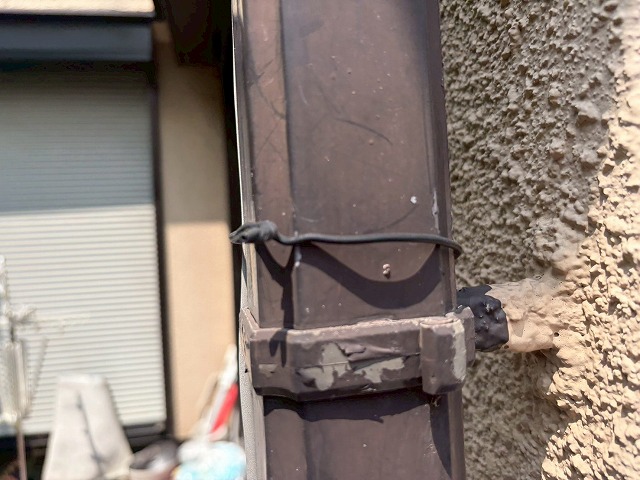 樋の色褪せ