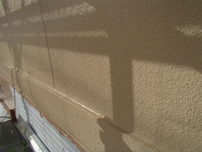 さいたま市岩槻区　外壁塗装　ボード表面