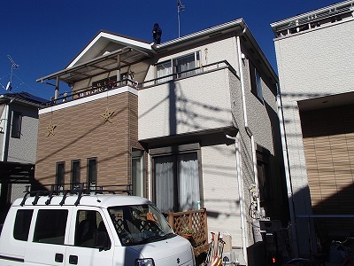 川口市の一軒家を再塗装擦る前の状態