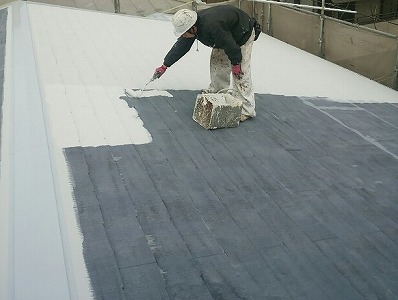 蕨市で屋根塗装と外壁塗装と附帯塗装