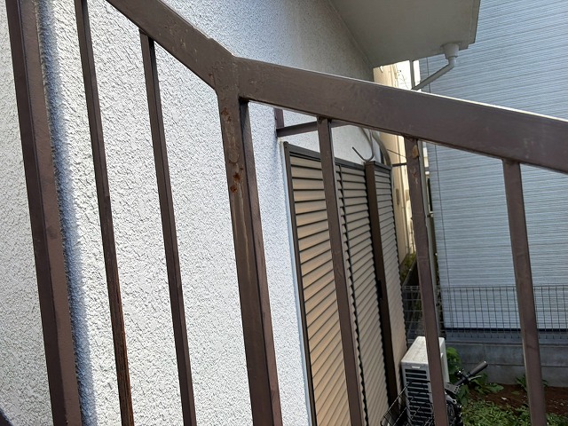 アパート階段手摺