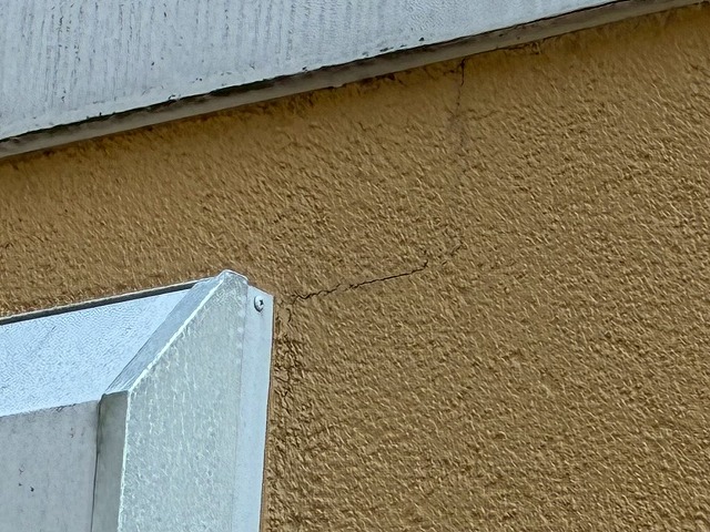 モルタル外壁クラック